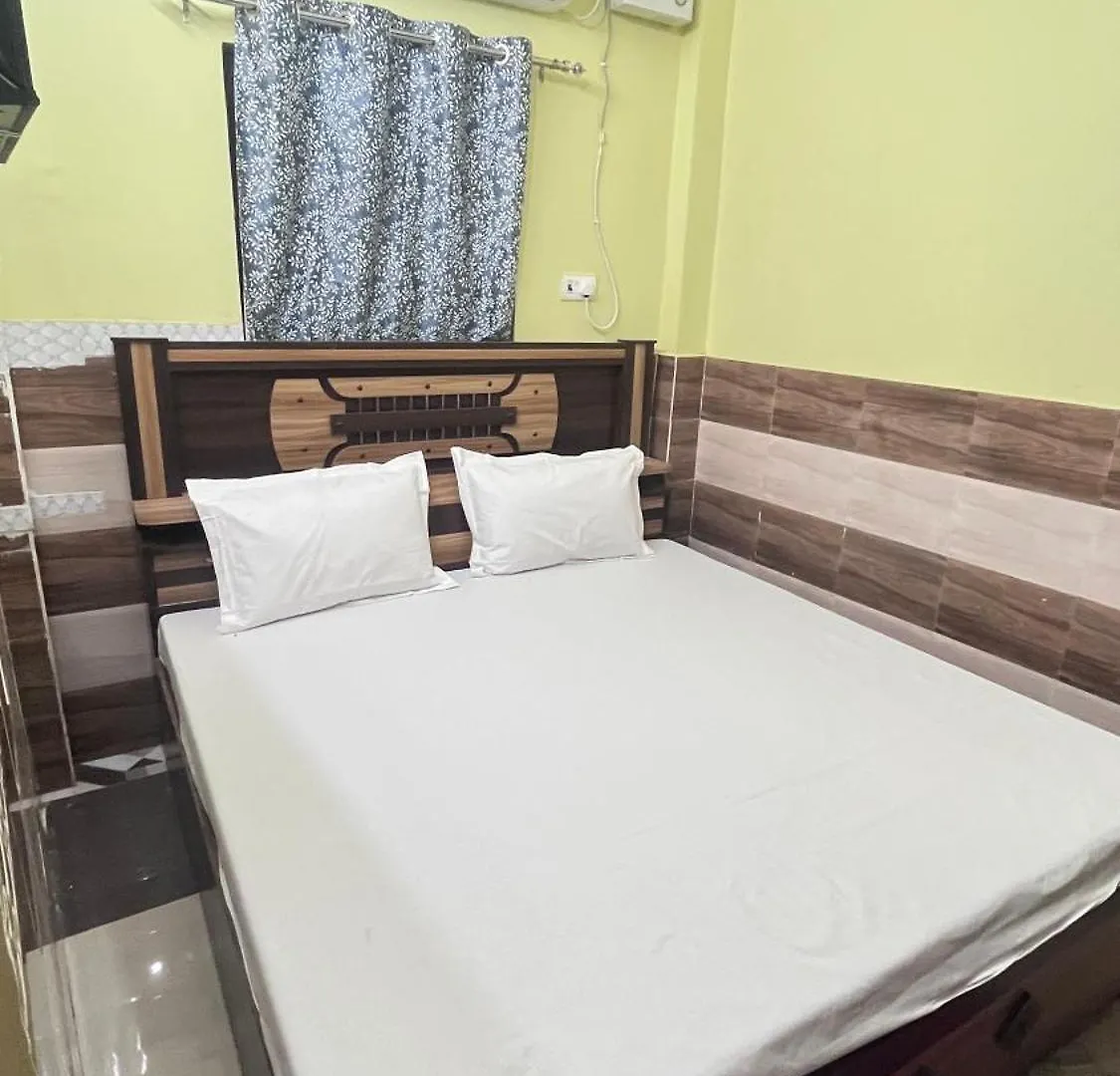 Shree Sharda Maa Paying Guest House Varanasi